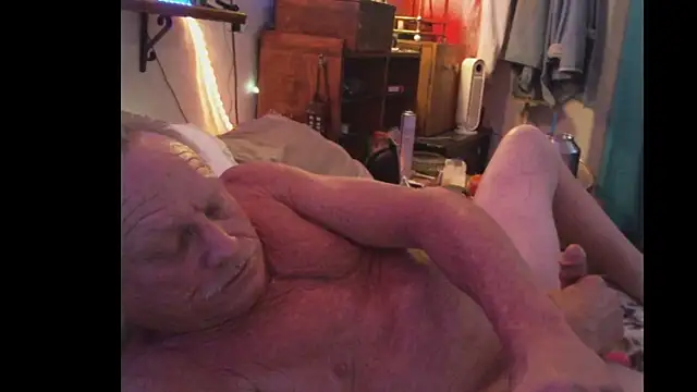 Pussyeat2please online show from 11-18-25, 10:41