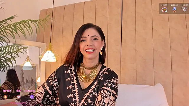 Snapshot of Anantaa_ chatting on 11-17-25, 11:38 Anantaa online show from 11-17-25, 11:38