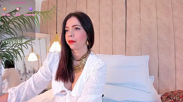 Snapshot of Anantaa_ chatting on 11-18-25, 11:36 Anantaa online show from 11-18-25, 11:36