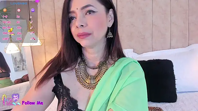 Snapshot of Anantaa_ chatting on 05-22-26, 12:11 Anantaa online show from 05-22-26, 12:11