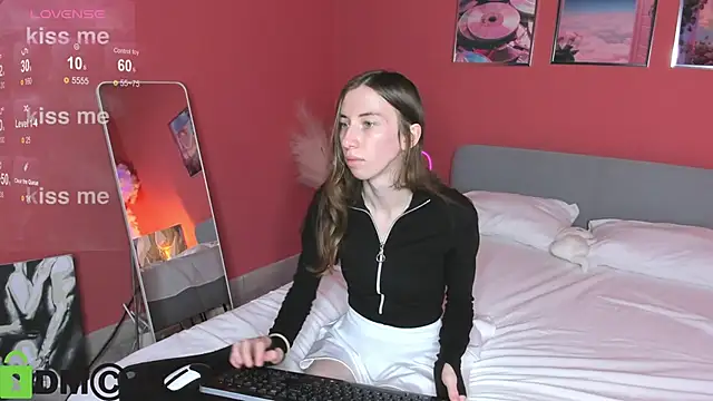 Lisbeth  Salander online show from 09-15-25, 02:44