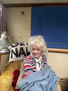 ladyboatlady online show from 02-12-26, 03:29