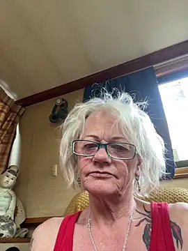 ladyboatlady online show from 04-23-26, 06:21