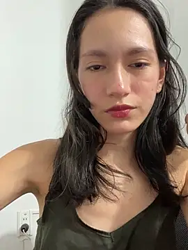 Snapshot of LilyThea chatting on 10-23-25, 11:57 LilyThea online show from 10-23-25, 11:57