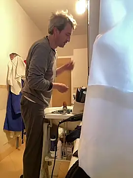 sasatimido online show from 04-25-26, 05:32