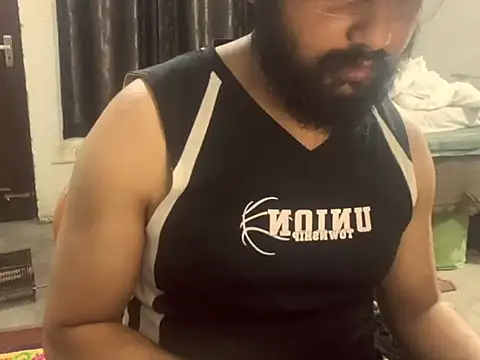 Dollseye online show from 02-25-26, 01:10