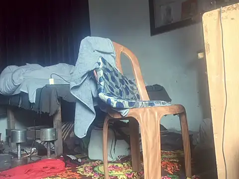 Dollseye online show from 03-08-26, 08:18