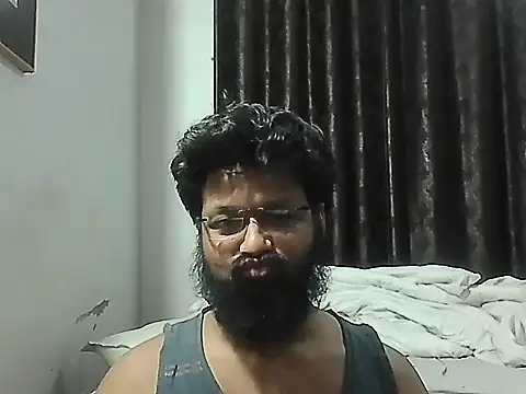 Dollseye online show from 04-04-26, 05:21