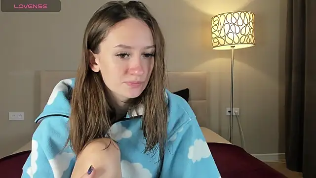 Snapshot of cutienaughtygirl chatting on 09-28-25, 12:10 cutienaughtygirl online show from 09-28-25, 12:10