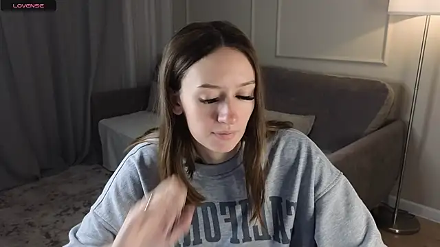 Snapshot of cutienaughtygirl chatting on 09-29-25, 11:59 cutienaughtygirl online show from 09-29-25, 11:59