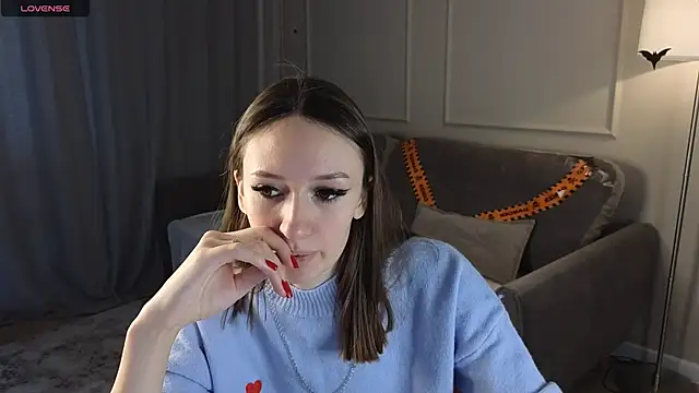 Snapshot of cutienaughtygirl chatting on 11-17-25, 08:42 cutienaughtygirl online show from 11-17-25, 08:42