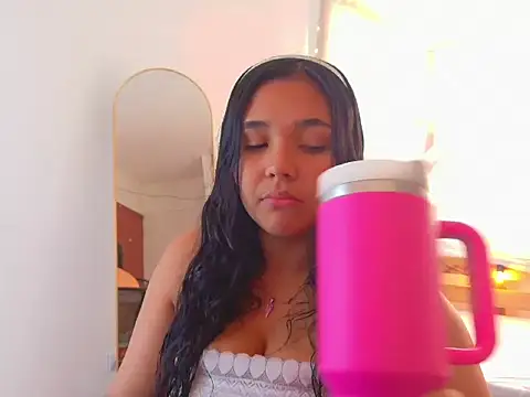 loreaniss online show from 03-04-26, 07:42