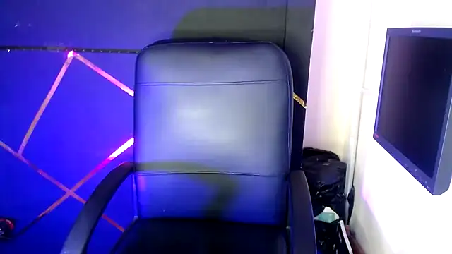 Kylie Moan online show from 12-02-25, 02:28