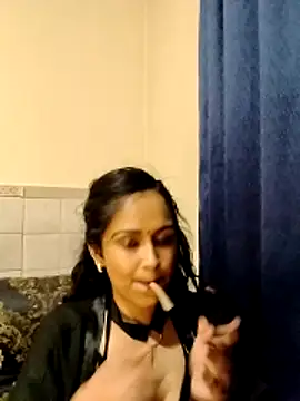 cute indianxo online show from 04-07-26, 05:13