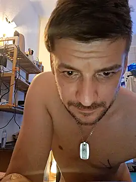 Snapshot of a7ex chatting on 12-23-24, 02:13 a7ex online show from 12-23-24, 02:13