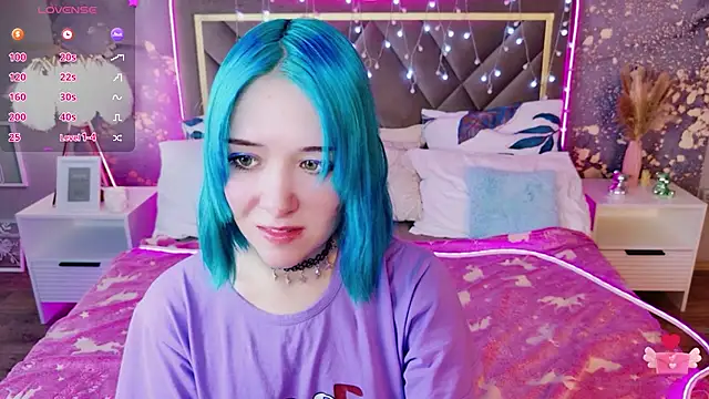 Ketrin Jones online show from 04-17-26, 03:04