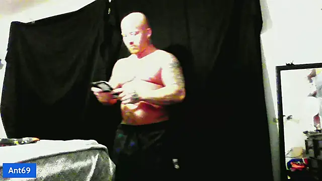 AntMeich6969 online show from 09-28-25, 11:54