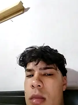 dani titan320 online show from 10-22-25, 08:19