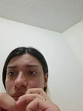 AmaiaSalvatore online show from 04-29-26, 10:16