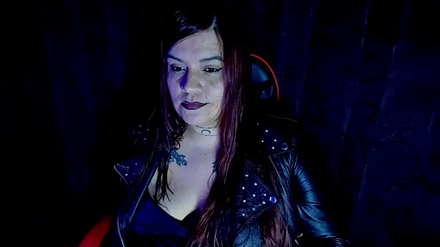 Moon Dark520 online show from 11-24-25, 04:34