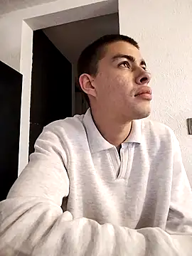 Loveshady981 online show from 10-07-25, 06:49