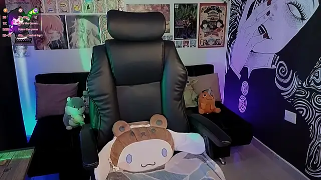 Snapshot of Yuhwan_ chatting on 11-13-25, 07:02 Yuhwan online show from 11-13-25, 07:02