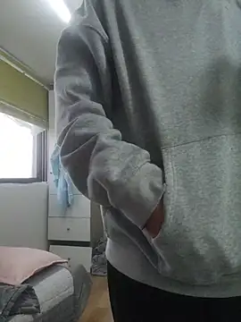 zzangzoa online show from 02-22-26, 08:35