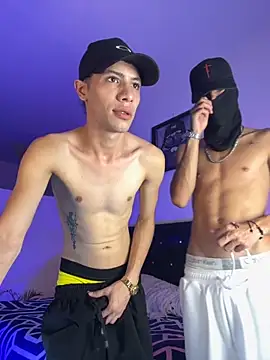 santiago cutex online show from 04-26-26, 01:53