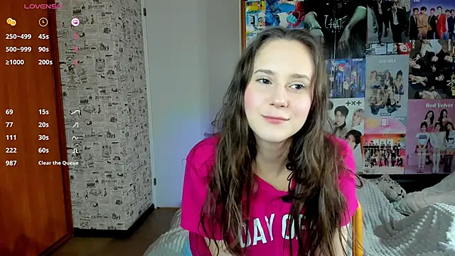 LucyRose3 online show from 10-23-25, 05:18