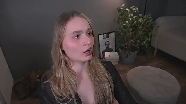 lisa schiele online show from 01-08-26, 08:22