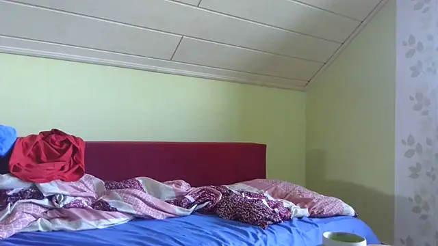 Snapshot of vers92_seb chatting on 05-25-26, 07:14 vers92 seb online show from 05-25-26, 07:14