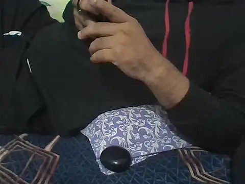 aarav 013 online show from 04-24-26, 05:04