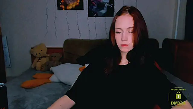 Snapshot of zaebali_ chatting on 10-31-25, 04:08 zaebali  online show from 10-31-25, 04:08