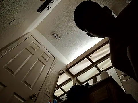 Snapshot of ModelledTread chatting on 03-21-26, 04:50 ModelledTread online show from 03-21-26, 04:50