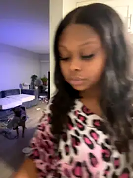 Snapshot of Juicystorm chatting on 10-31-25, 05:41 Juicystorm online show from 10-31-25, 05:41