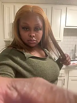 Juicystorm online show from 12-23-25, 04:21