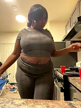 BlueMoney100 online show from 12-20-25, 05:42