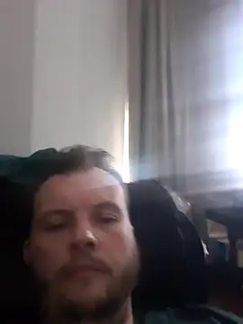 Snapshot of blueeyesss chatting on 10-26-25, 02:23 blueeyesss online show from 10-26-25, 02:23