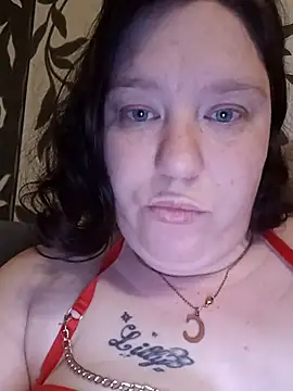 Snapshot of Feuchtekitty92@xh chatting on 12-04-25, 07:33 Feuchtekitty92xh online show from 12-04-25, 07:33