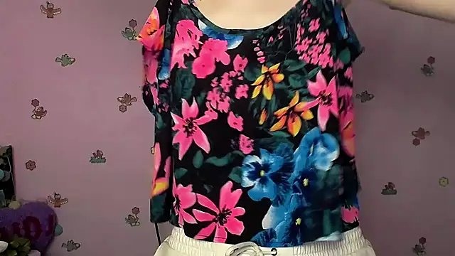 Snapshot of FeelMe__ chatting on 12-05-25, 08:45 FeelMe online show from 12-05-25, 08:45