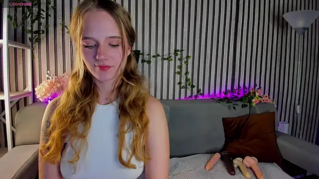 Casey Sweeet online show from 06-05-26, 04:02
