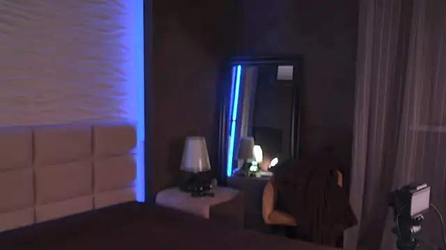 AriWild online show from 04-25-26, 04:37