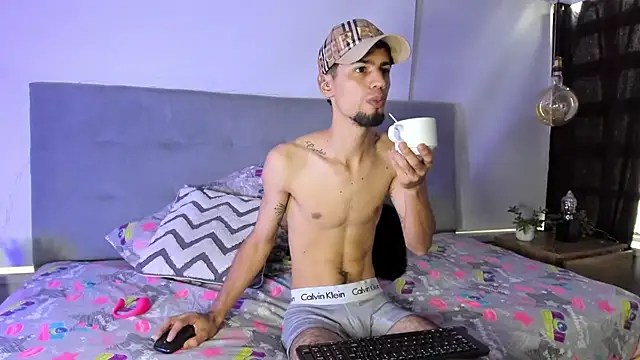 Chris Angel  online show from 01-07-26, 01:13