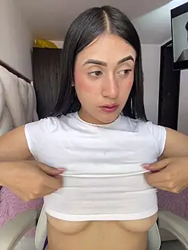 isabela l online show from 05-15-26, 06:48