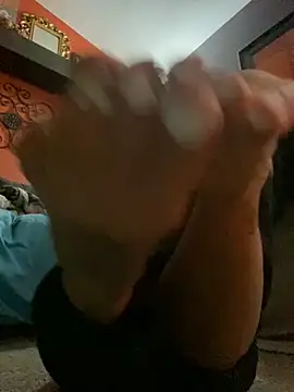 starsaligned online show from 10-27-25, 05:22