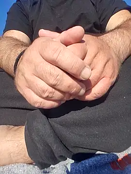 Nesch82 online show from 02-28-26, 01:56