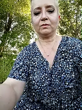 Snapshot of SquirtMilf00 chatting on 06-21-26, 03:58 SquirtMilf00 online show from 06-21-26, 03:58