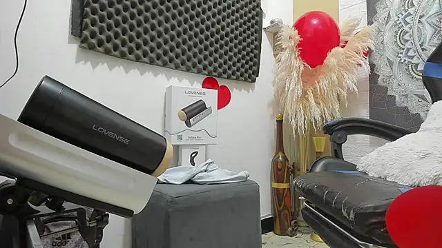 nextboywell1 online show from 02-14-26, 09:00