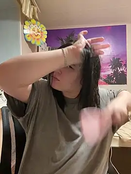 Kemeli008 online show from 11-17-25, 02:45