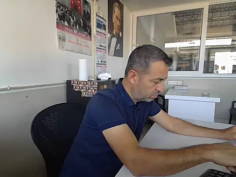 rafasilva3535 online show from 10-01-25, 09:15